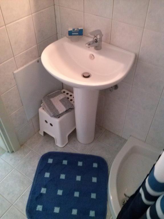 Eleni Apartments Adamantas  Стая снимка